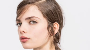 5 головних б’юті-трендів Тижня моди в Парижі сезону осінь-зима 2026/2027