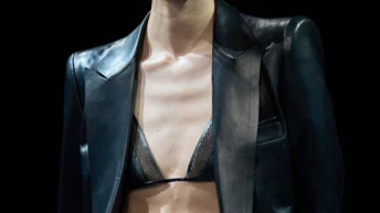 Який одяг обирає «сексуальна» жінка у 2026 році?