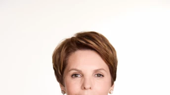 Журналістка Олена Фроляк, амбасадорка лінійки Вік Експерт L'Oréal Paris, – про силу, вік, улюблені засоби та книги