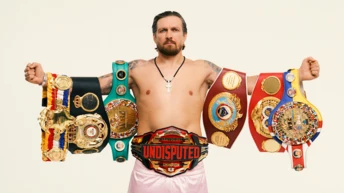 Боксер Олександр Усик — у великому зніманні Vogue Ukraine в Києві