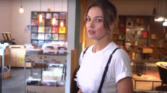 21 питання Насті Топольській від Vogue UA