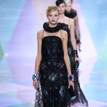 У стилі арлекіна: нова колекція Armani Privé Couture весна-літо 2023