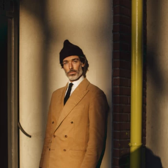 Streetstyle: як одягаються гості на Тижні чоловічої моди в Мілані 