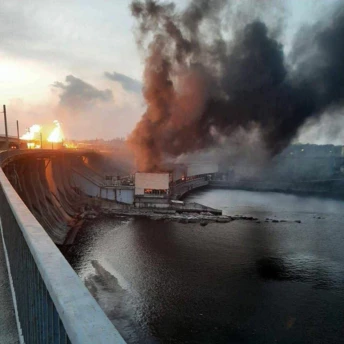 Світ має знати: Росія обстріляла Дніпровську ГЕС