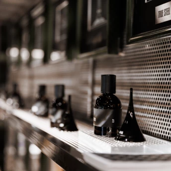 Parfum Büro | M-collections — український бренд нішевої парфумерії представляє нові аромати 