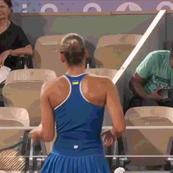 Тенісистка Марта Костюк танцює з ракеткою – і це краще, що ви бачили цього тижня 