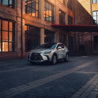 Вишуканий дизайн та інновації: преміальний Lexus NX