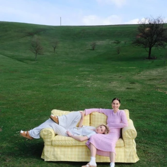 Жінки очима жінок: відомі українки в спецпроєкті Vogue Ukraine x UGG 