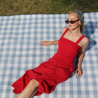 Cherry Girl: усе про головний beauty тренд літа 2025