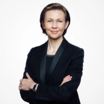 "Фарба для волосся з 90% інгредієнтів природного походження? Колись це було немислимо": Ана Клюїч в інтерв'ю VOGUE UA 