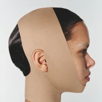 Парфуми Селени Гомес, маски Кім Карадшіян та гучне амбасадорство Ніколь Кідман: головні beauty новини літа 2025 