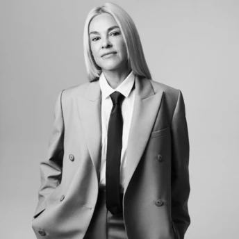 Як створюються образи для популярних вистав: про колаборацію Театру Франка і бренду Lamel