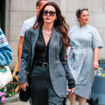 4 пари взуття Енн Гетевей у фільмі «Диявол носить Prada 2», які мають бути й у вашому гардеробі