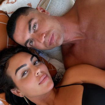 Кріштіану Роналду та Джорджина Родрігес заручилися