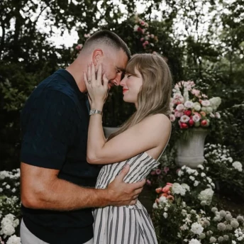 Тейлор Свіфт виходить заміж: що відомо про її обранця Тревіса Келсі 