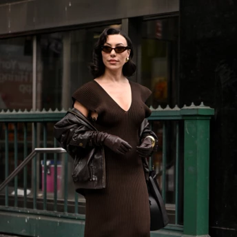 Трикотажна сукня: must-have осіннього гардероба 2025