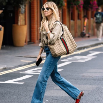 Ця анти-бохо сумка — новий улюблений аксесуар зірок 