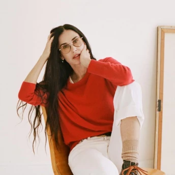 "Ти не зобов’язана старіти так, як твоя мама": 5 звичок, які радить експерт із клітинної енергії