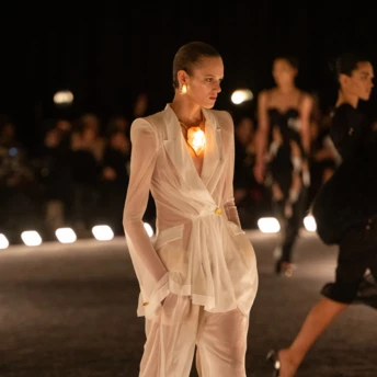 Скульптурний підхід: нова колекція Schiaparelli весна-літо 2026