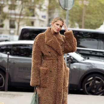 Пальто Teddy – найкраща альтернатива пуховику цього сезону