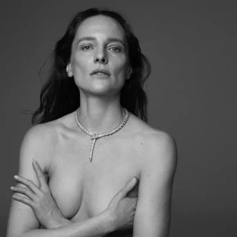 Estée Lauder Companies закликають українських жінок приєднатися до боротьби з раком молочної залози