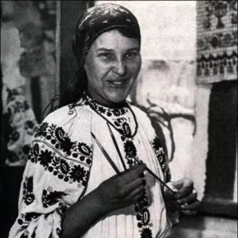 Читаємо уривок із книги "Марія Примаченко без міфів"