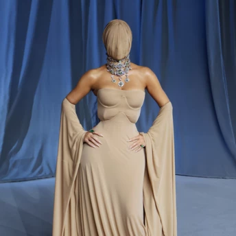 Від Кім до Демі: найголовніші зірки Голлівуду на гала-вечері Academy Museum Gala 