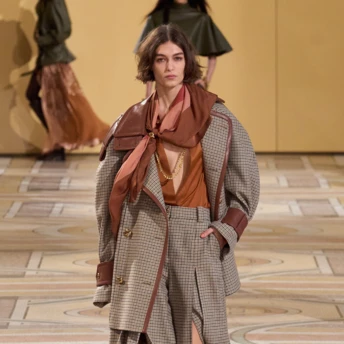 3 головні аксесуари сезону осінь-зима 2025/2026, які дають нове життя знайомим образам