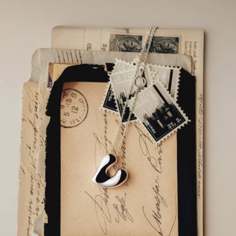 Made in Ukraine: найстильніші мінімалістичні прикраси цього сезону