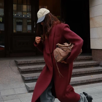 Яке пальто обрати цієї осені (і носити ще багато років)