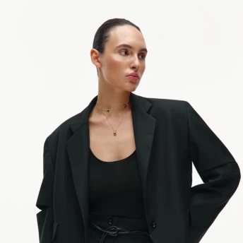 Як працюють ювелірні стилісти SOVA: сервіс, історії клієнтів і нова форма від бренду COVER