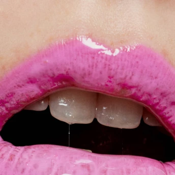 Як обрати зубну щітку і пасту: радять експерти