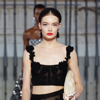 Тренди макіяжу 2026: які відтінки помади будуть у всіх на губах?