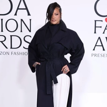 Що таке «снігові» нігті та чому Ріанна повертається до натурального манікюру