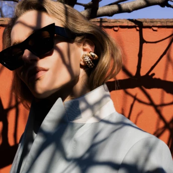 Космічне сяйво: Nomis перетворюють зорі на ювелірні прикраси