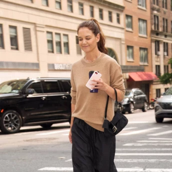 Це модне тріо – образ, який легко підлаштувати під себе: 6 бездоганних прикладів