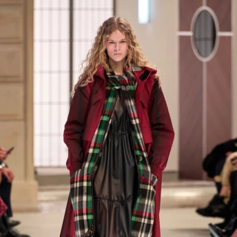 Як cottagecore став головним модним трендом цієї зими