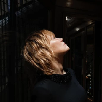 5 омолоджувальних стрижок, щоб змінити образ до кінця 2025 року