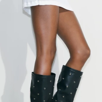 Ці чоботи "танга" – нове гібридне взуття, які хочуть всі