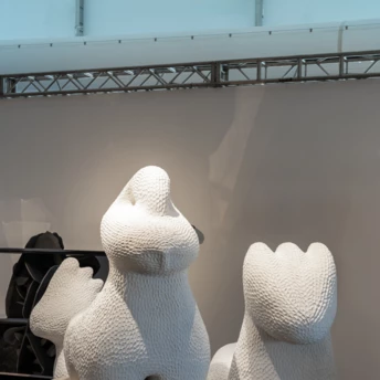 Дизайнерка Вікторія Якуша представила проєкт про силу та світло на ярмарці Design Miami