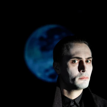 8 театральних прем'єр, які не можна пропустити в грудні