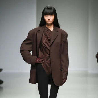 Жакет + легінси: 4 стильні способи носити наймодніший дует сезону взимку