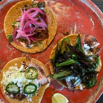 ТОП-3 ферментованих продукти, які зміцнюють імунітет взимку