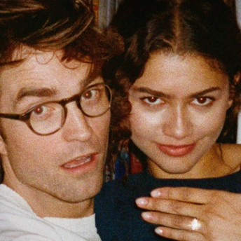 Ось ваша перша можливість глянути на Зендею у весільній сукні