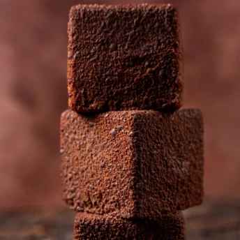 Хліб на заквасці, умамі та геометрія: 5 трендів гастрономії, які варто спробувати вдома