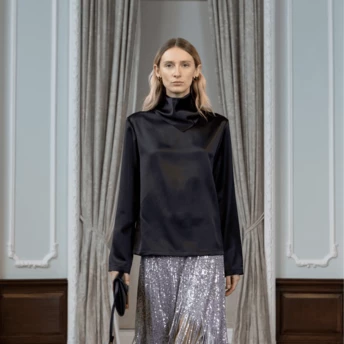 Прощавай, мінімалізме: спідниця, яку цієї зими хочуть усі