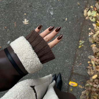 Шоколадні нігті — 7 небанальних варіацій тренду