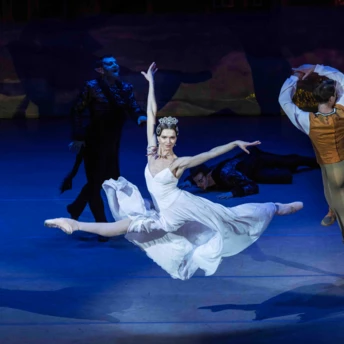 9 концертів, виставок та фільмів, на які варто встигнути до кінця року в Києві