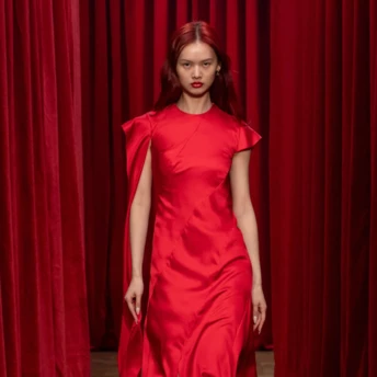 Найефектніші сукні для Нового року 2026, які всі шукають