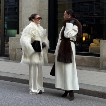 Зима у кольорах Pantone: 5 найстильніших образів з білим пальтом 